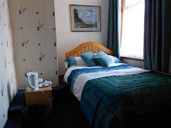 Couette-café The Castleton 3*