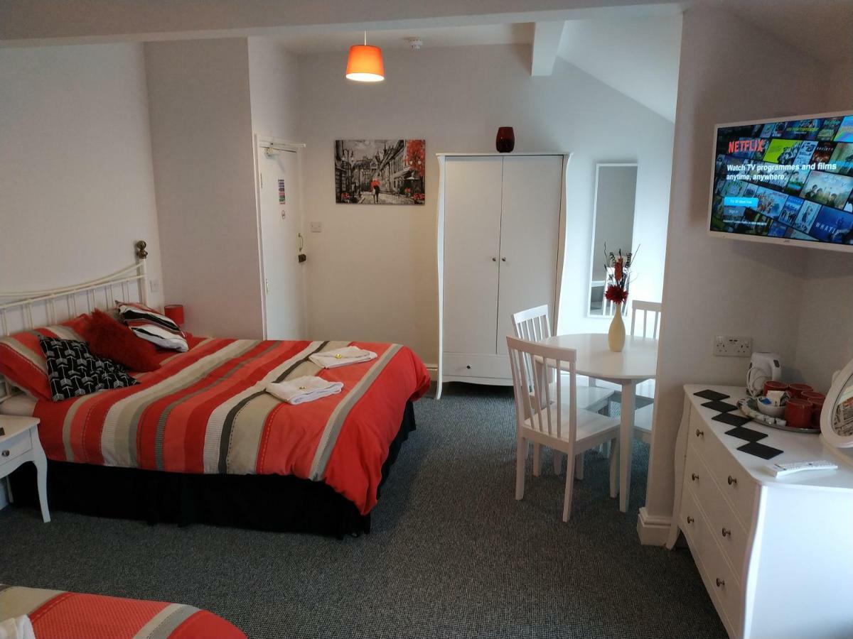 Couette-café The Castleton 3*